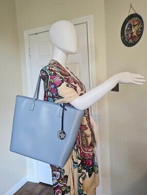 kate spade New York Tote
